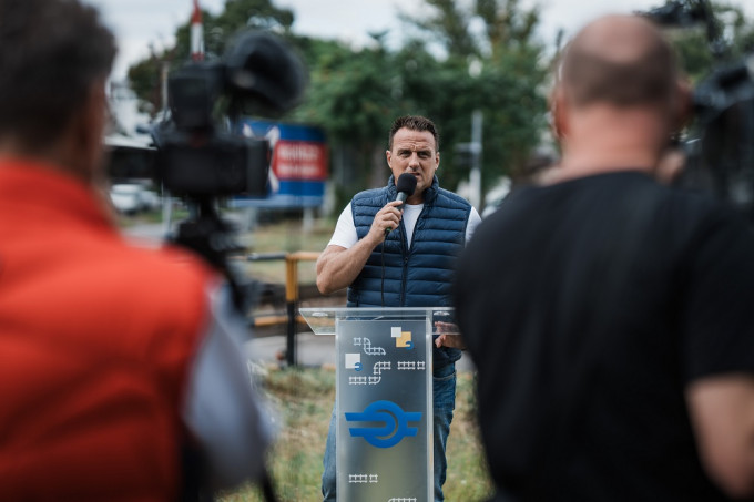 Molnár Péter, a MÁV-START mozdonyvezetője 